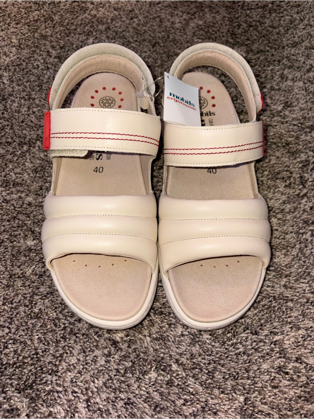 Mobils Berenyce sandals for women 
NWT